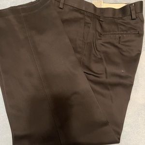DOCKERS MEN CLASSIC FIT 32x30 DRESS KHAKI PANT D3 FLAT FRONT BLACK WITH WEAR